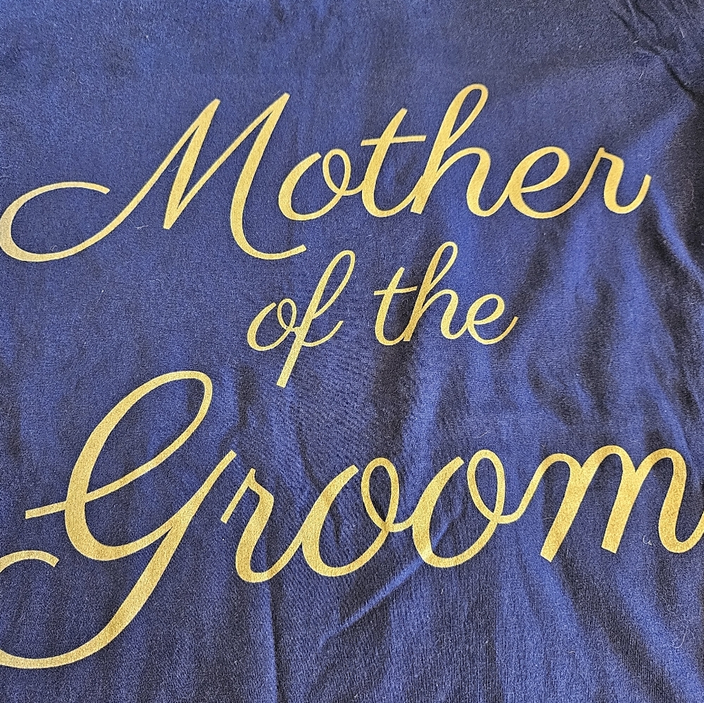 NWOT Mother/Groom Shirt - Picture 2 of 3